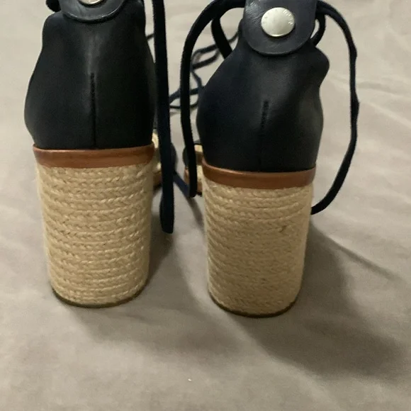 Rag and Bone 38.5 - Picture 3 of 8